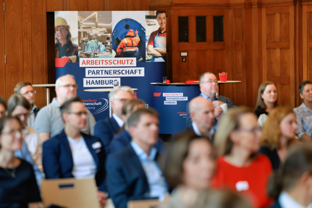 Die Jubiläumsveranstaltung der ArbeitsschutzPartnerschaft Hamburg fand in der Handwerkskammer statt.
