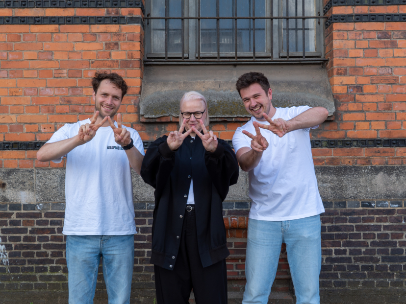 Wollen die Umwelt vom Plastik befreien (v. li.): Christian Sigmund (Mitgründer, CEO) , Katrin Oeding (Mitgründerin, CMO) und Tim Lampe (COO).