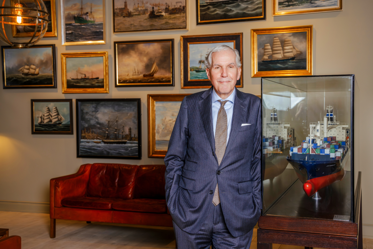 Burkhard Schwenker zählt zu Hamburgs profiliertesten Wirtschaftsfachleuten. Von 2003 bis 2013 leitete er als CEO die Unternehmensberatung Roland Berger.