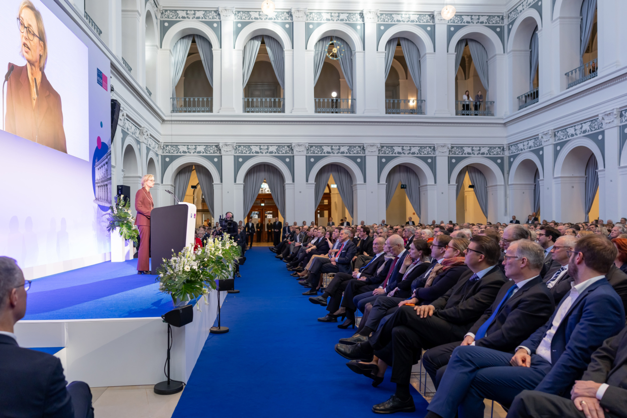 20251231_KJ_vorab047