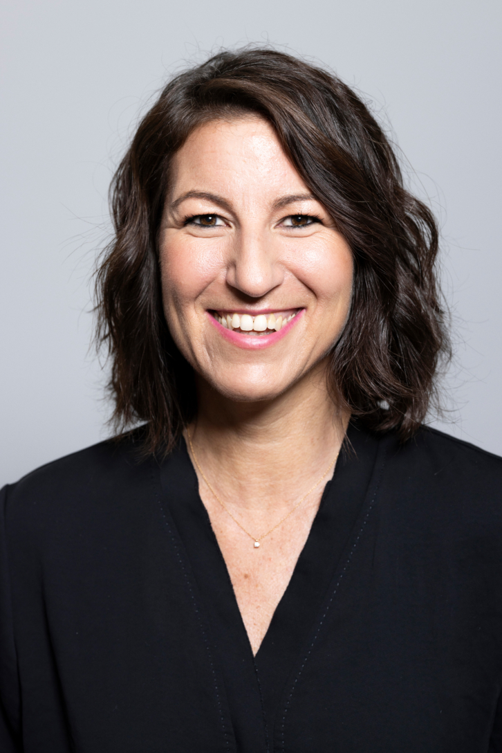 Donya-Florence Amer, Mitglied im Vorstand von Hapag-Lloyd und CIO/CHRO