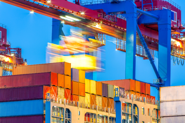 Rund 8,3 Millionen Standard-Container (TEU) wurden 2025 im Hamburger Hafen umgeschlagen – ein Plus von 7,3 Prozent.